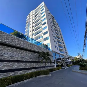 Apartamento Hermoso Apto Cerca A La Playa Horizonte.